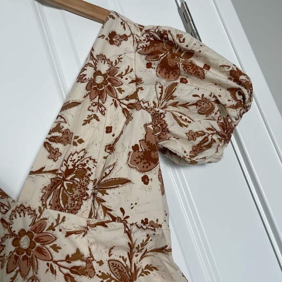 Abercrombie & Fitch Floral Maxi Dress - Cream and Brown - Picture 3 of 10